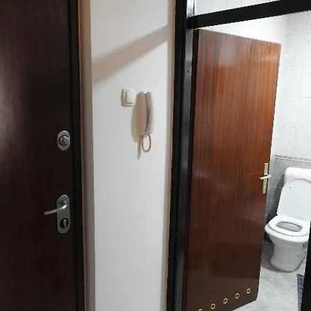 Apartman Vrbani I شقة *